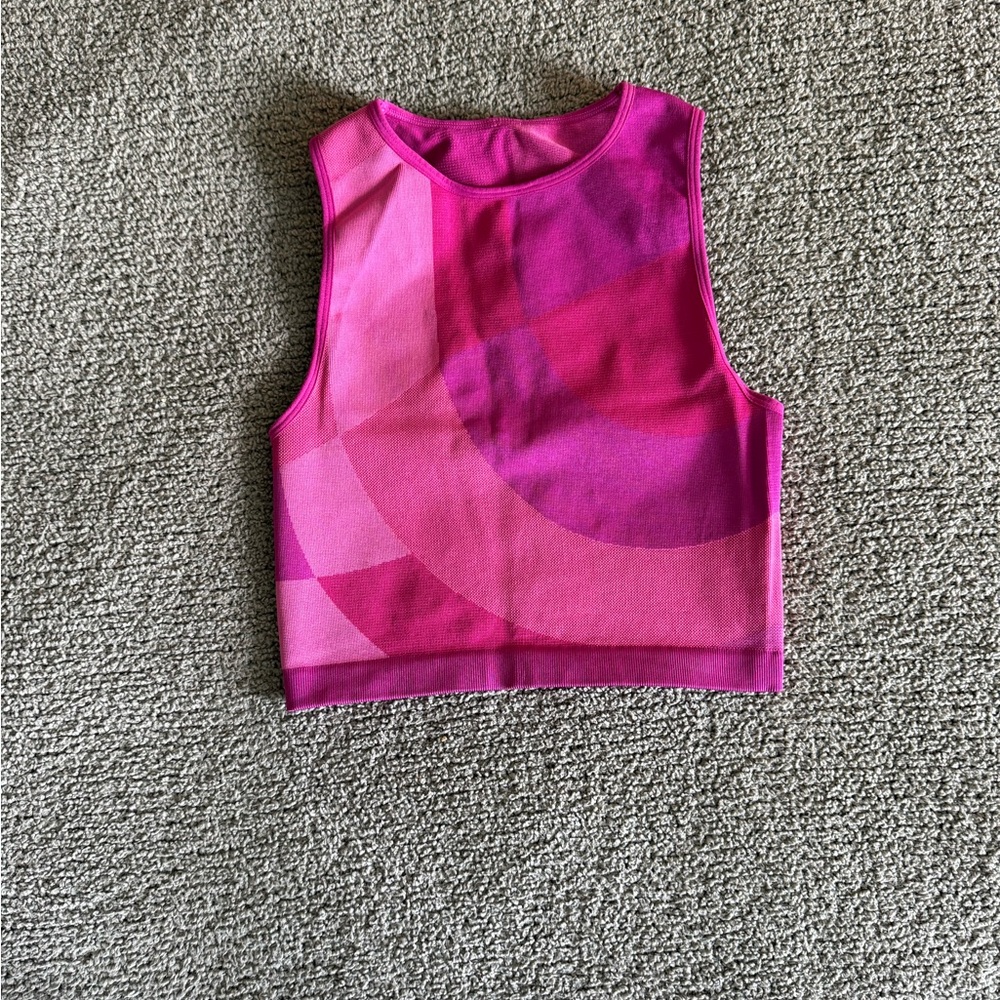 Fabletics Pink Crop Top and sports bra